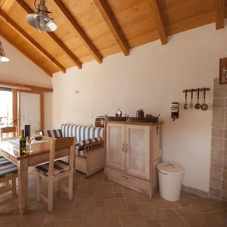 Дом отдыха Holiday Queen Of Kornati