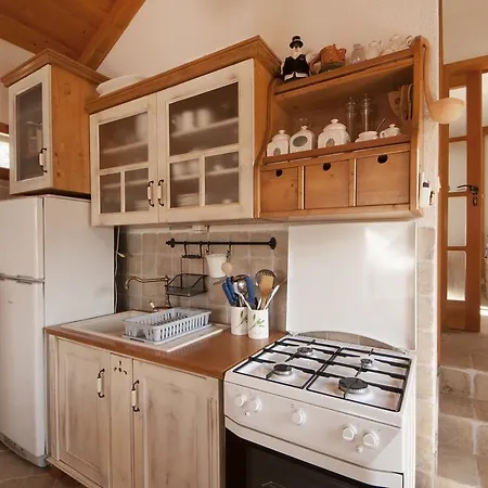 Дом отдыха Holiday Queen Of Kornati