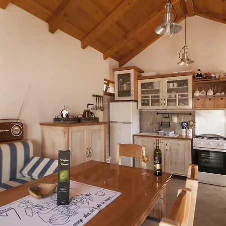 Дом отдыха Holiday Queen Of Kornati Vrulje (Kornati)