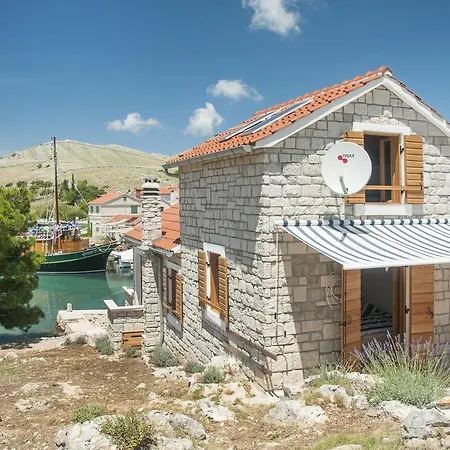 Semesterbostad Queen Of Kornati *