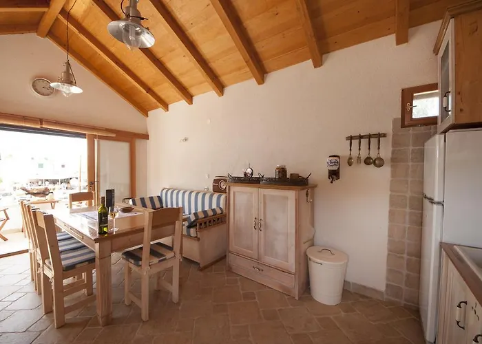 בית נופש Queen Of Kornati