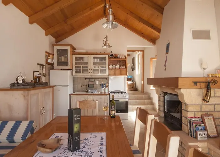 בית נופש Queen Of Kornati *